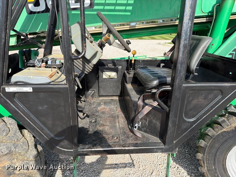 image for item EO8659 1999 JCB 506C telehandler