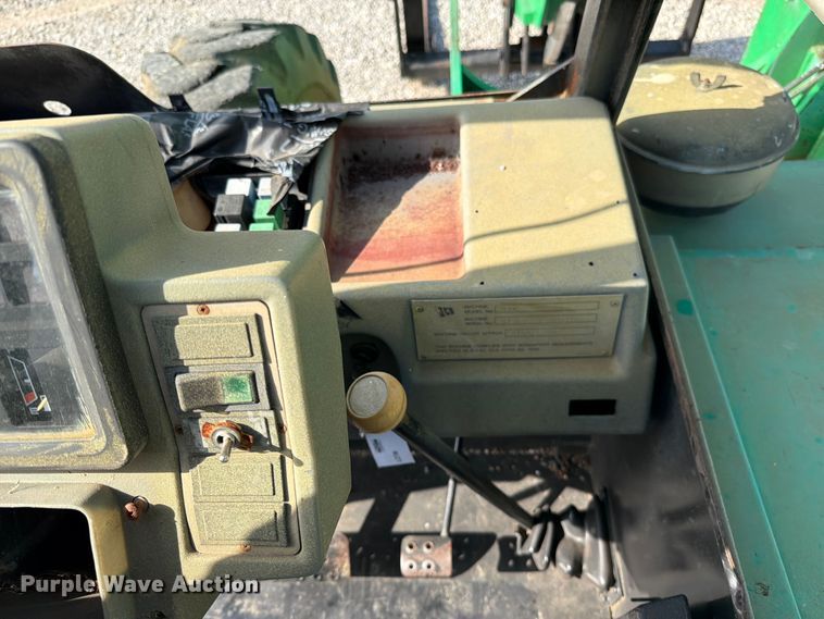 image for item EO8659 1999 JCB 506C telehandler