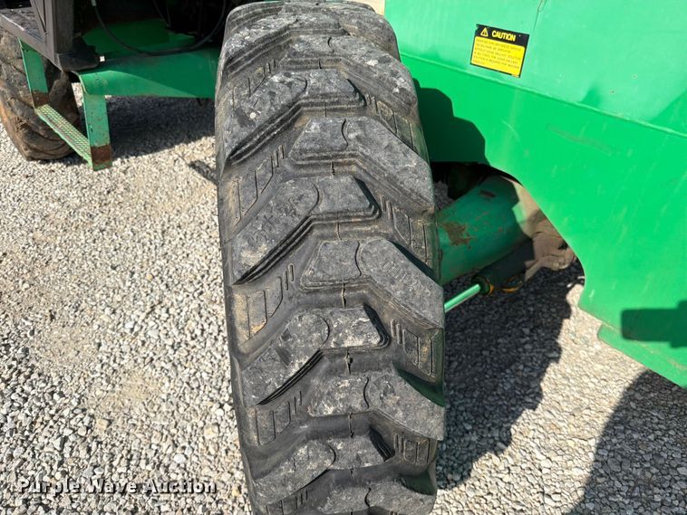 image for item EO8659 1999 JCB 506C telehandler