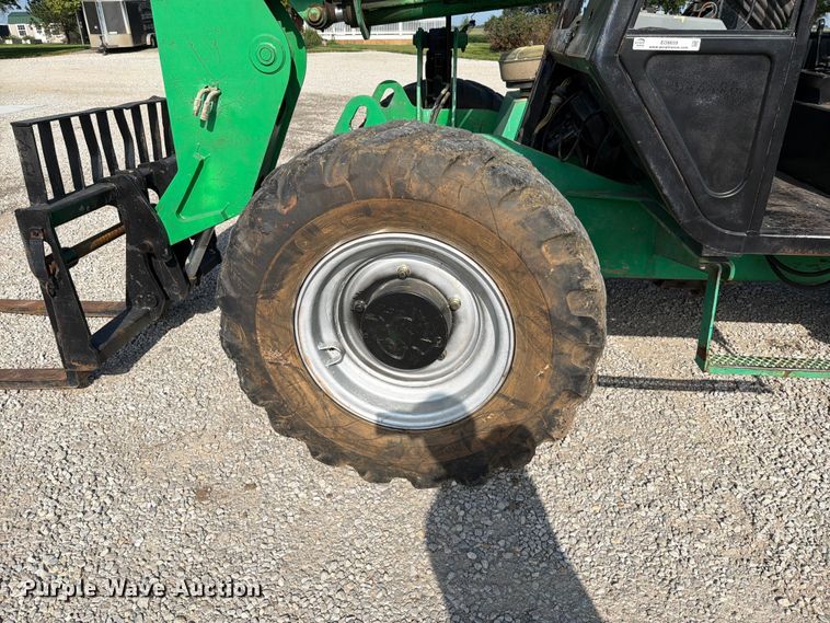 image for item EO8659 1999 JCB 506C telehandler