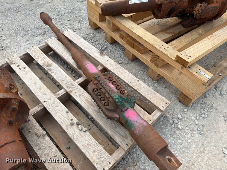 image for item EO8663 (3) rock auger bits