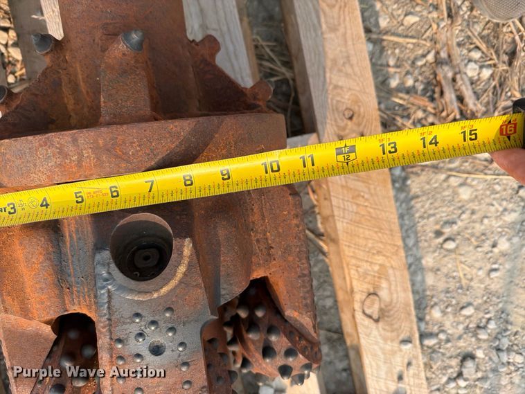 image for item EO8663 (3) rock auger bits