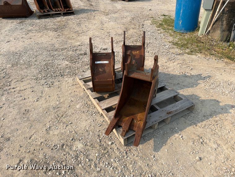 image for item EO8665 (3) Kubota 12