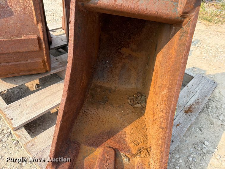 image for item EO8665 (3) Kubota 12