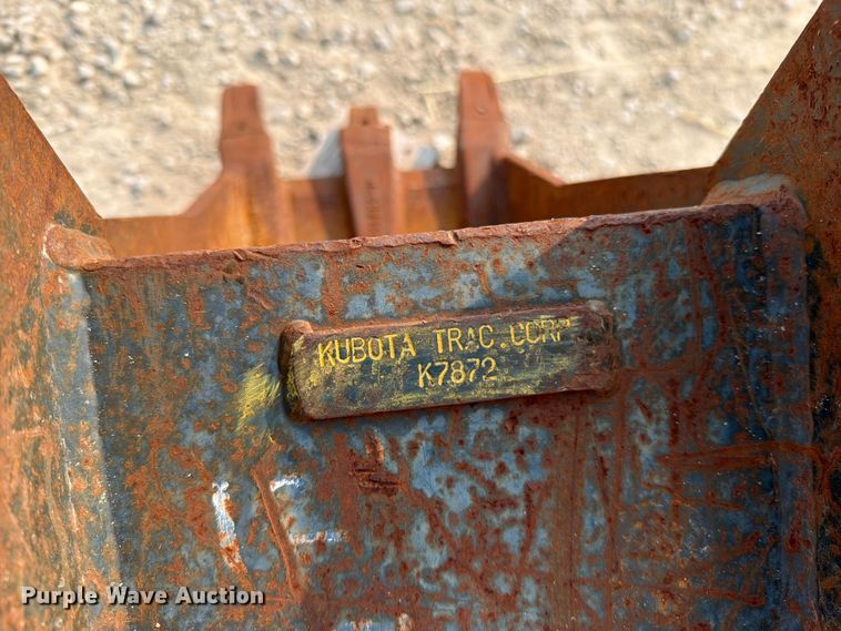 image for item EO8665 (3) Kubota 12