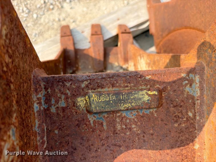 image for item EO8665 (3) Kubota 12