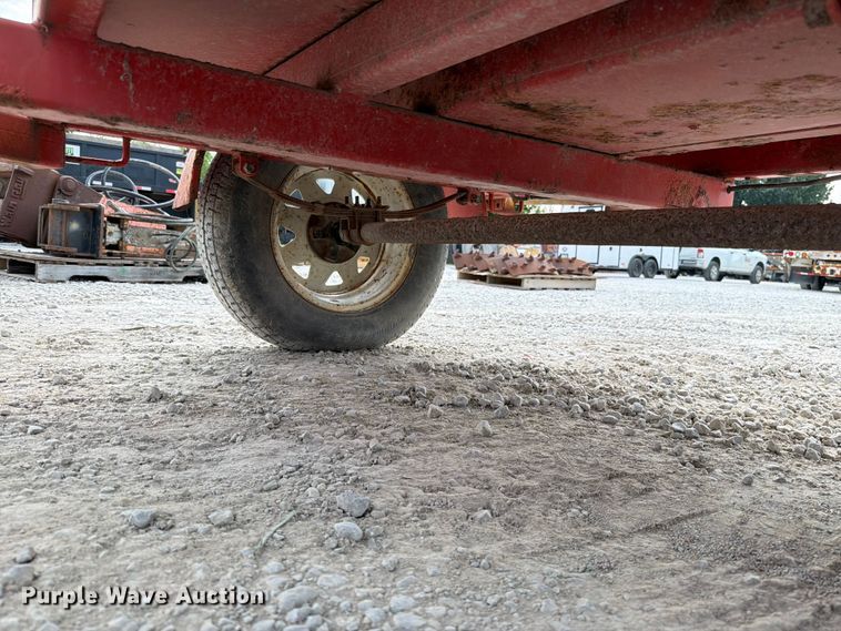 image for item EO8675 Arrow board trailer