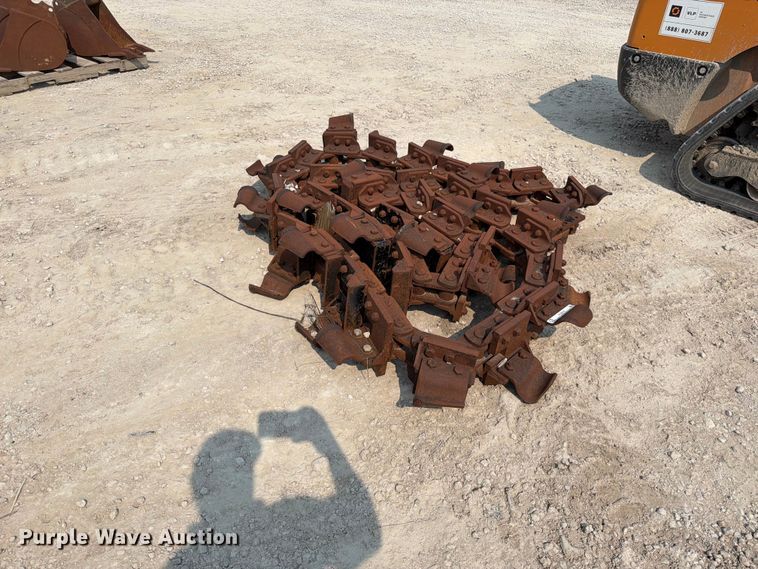 image for item EO8676 Trencher chain