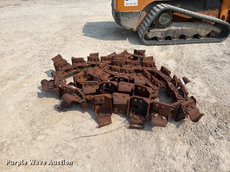 image for item EO8676 Trencher chain