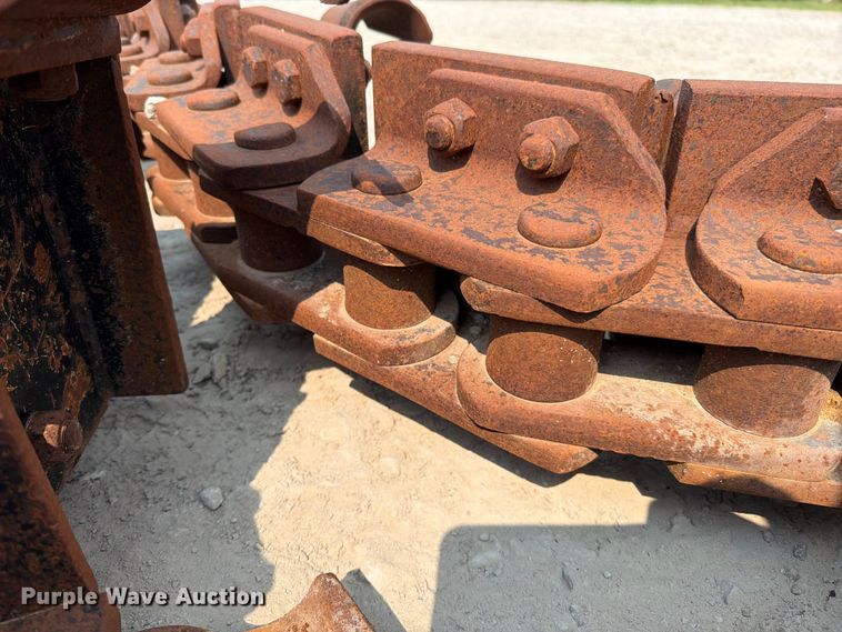 image for item EO8676 Trencher chain