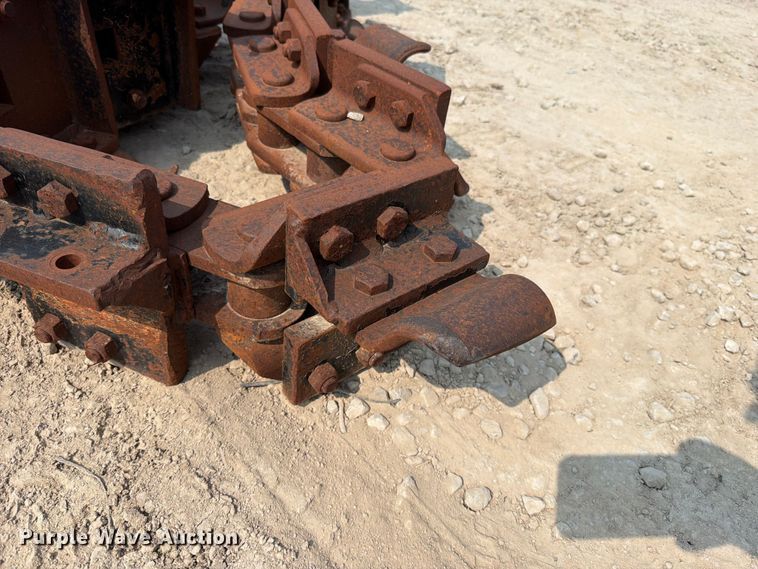 image for item EO8676 Trencher chain