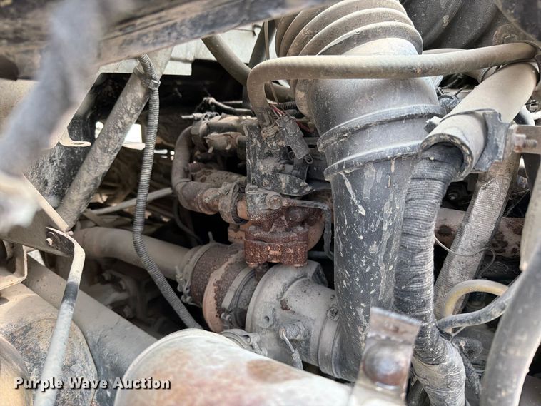 image for item EO8677 2007 Ford F650 Super Duty flatbed truck