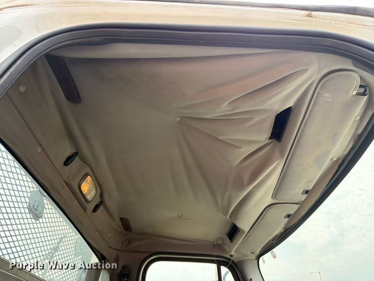 image for item EO8679 2012 Freightliner Business Class M2 dump flatbed truck
