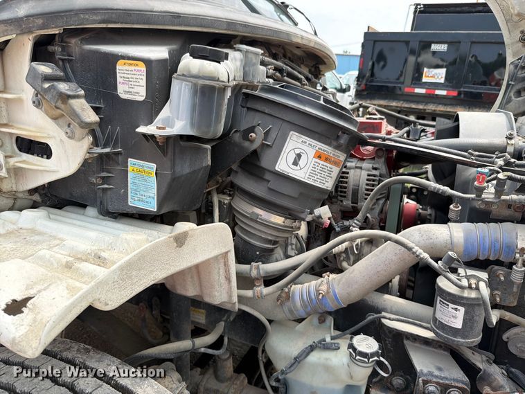 image for item EO8679 2012 Freightliner Business Class M2 dump flatbed truck