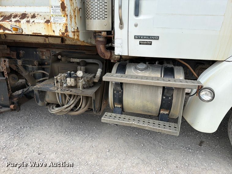 image for item EO8680 2005 Sterling L-Line dump truck