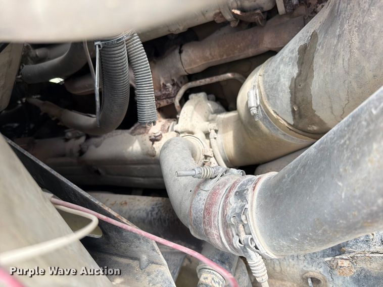 image for item EO8680 2005 Sterling L-Line dump truck