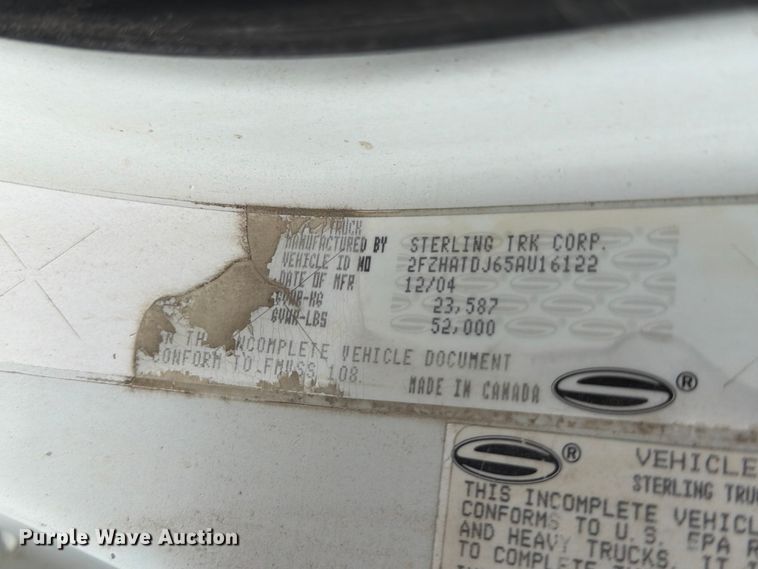 image for item EO8680 2005 Sterling L-Line dump truck