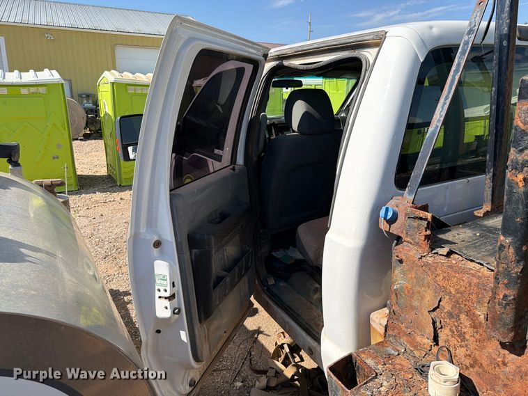 image for item ER1895 2013 Ford F550 vacuum truck