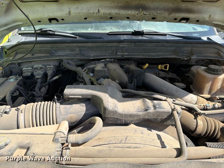 image for item ER1895 2013 Ford F550 vacuum truck