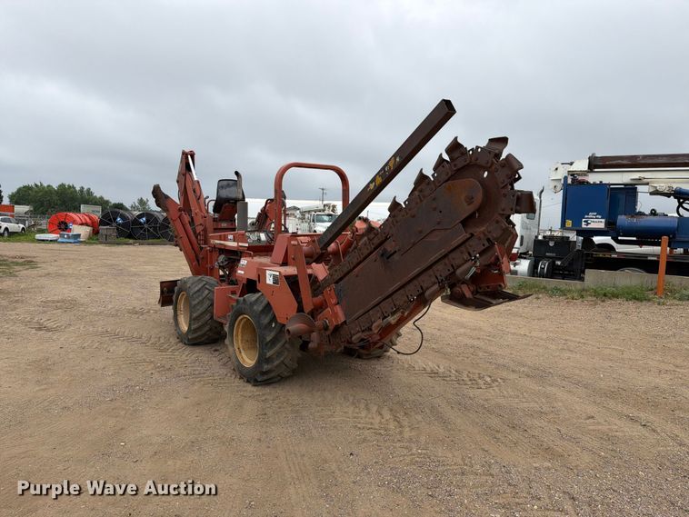 image for item ER1904 Ditch Witch 7610 trencher