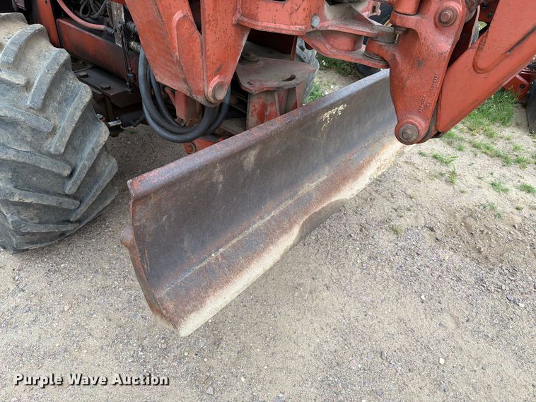 image for item ER1904 Ditch Witch 7610 trencher