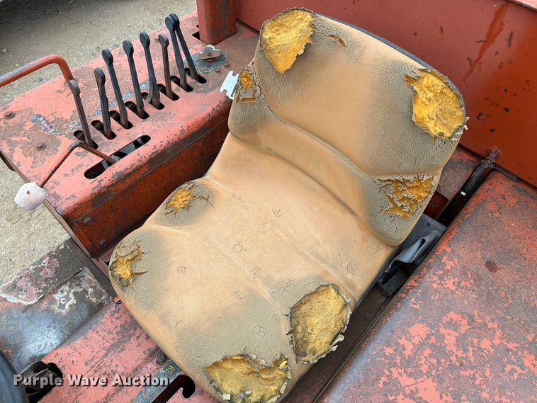 image for item ER1904 Ditch Witch 7610 trencher
