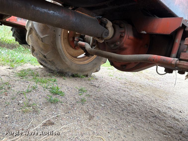 image for item ER1904 Ditch Witch 7610 trencher