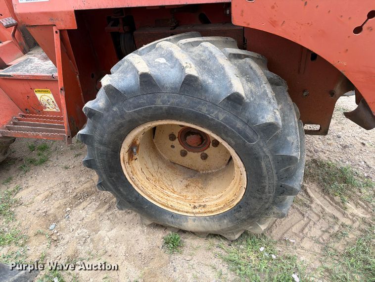image for item ER1904 Ditch Witch 7610 trencher