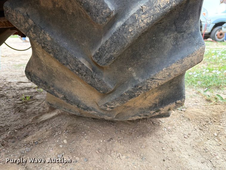 image for item ER1904 Ditch Witch 7610 trencher