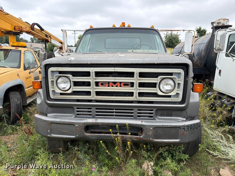 image for item ER1914 1986 GMC C7 water truck