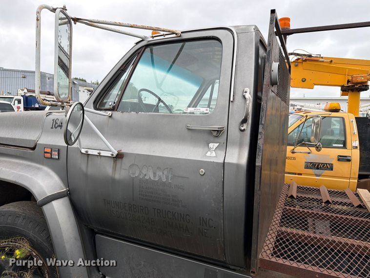 image for item ER1914 1986 GMC C7 water truck