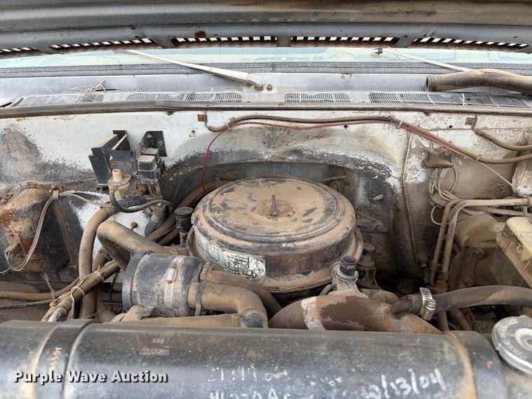 image for item ER1914 1986 GMC C7 water truck