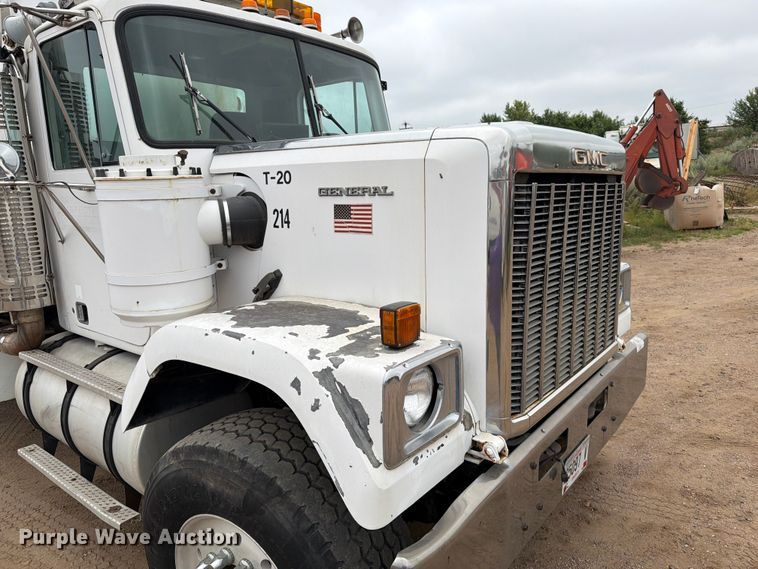 image for item ER1918 1988 GMC General under bridge inspection truck