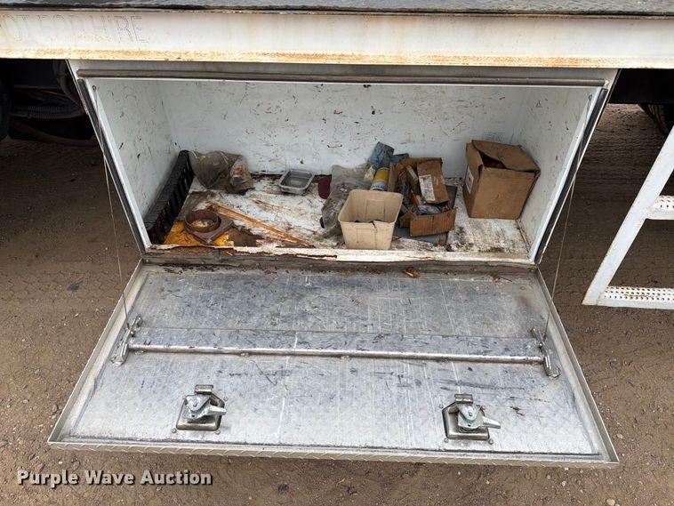 image for item ER1918 1988 GMC General under bridge inspection truck