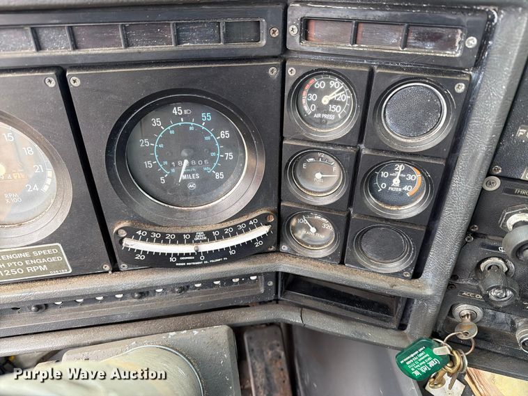 image for item ER1918 1988 GMC General under bridge inspection truck