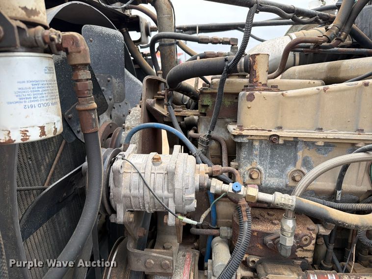 image for item ER1918 1988 GMC General under bridge inspection truck