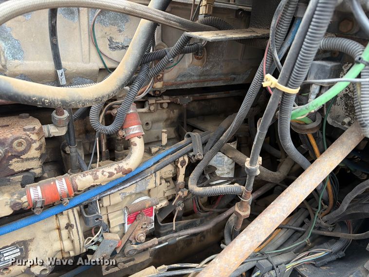 image for item ER1918 1988 GMC General under bridge inspection truck