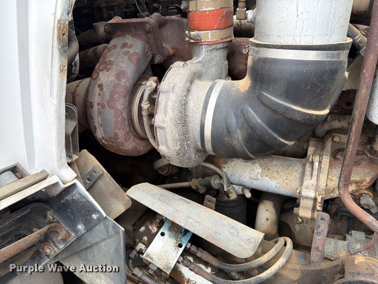image for item ER1918 1988 GMC General under bridge inspection truck