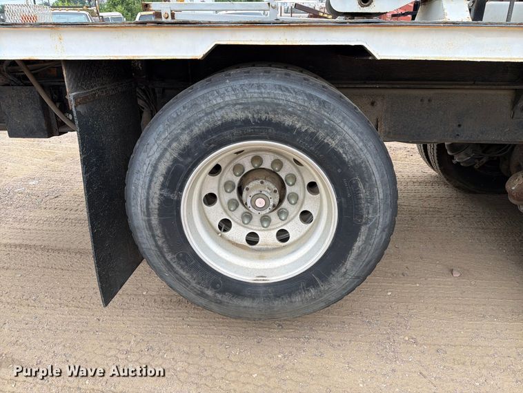 image for item ER1918 1988 GMC General under bridge inspection truck