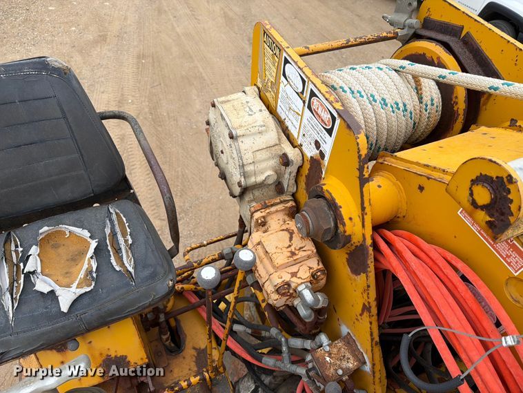 image for item ER1919 1991 GMC C7 digger derrick truck