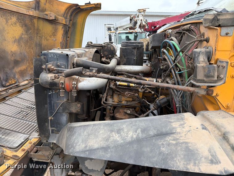 image for item ER1919 1991 GMC C7 digger derrick truck