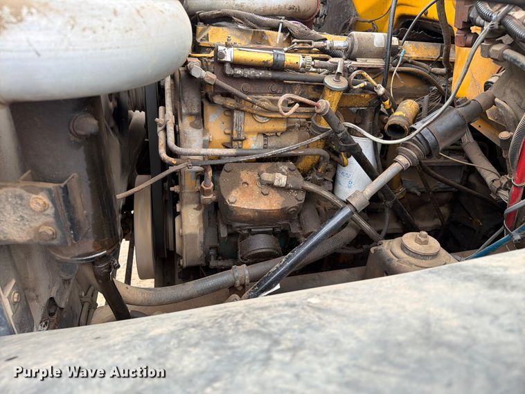 image for item ER1919 1991 GMC C7 digger derrick truck