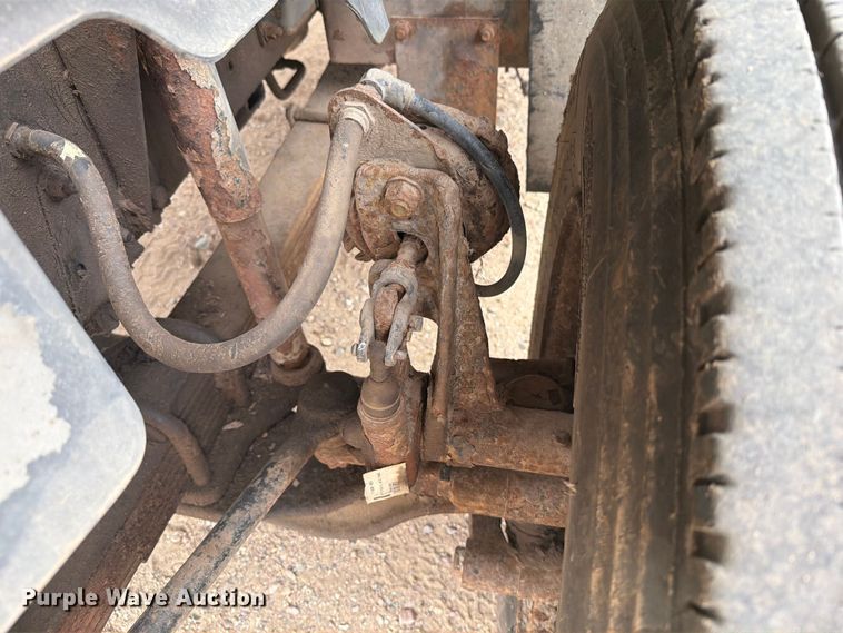 image for item ER1919 1991 GMC C7 digger derrick truck