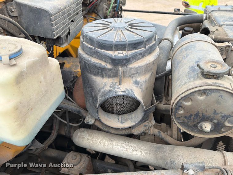 image for item ER1919 1991 GMC C7 digger derrick truck