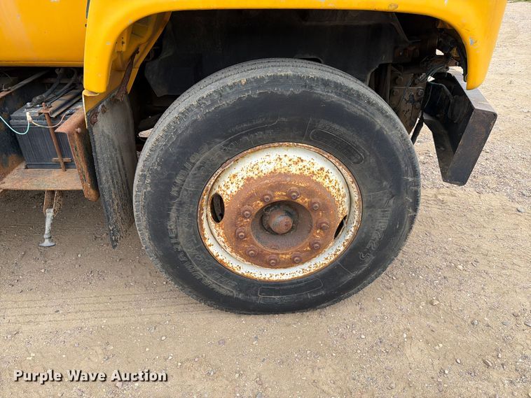 image for item ER1919 1991 GMC C7 digger derrick truck