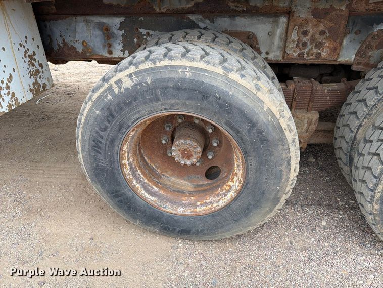 image for item ER1919 1991 GMC C7 digger derrick truck