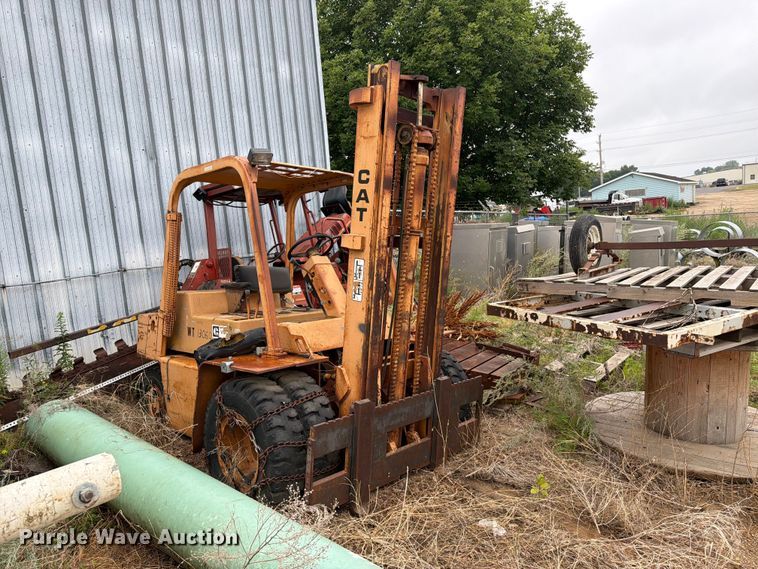 image for item ER1924 Caterpillar V80D forklift