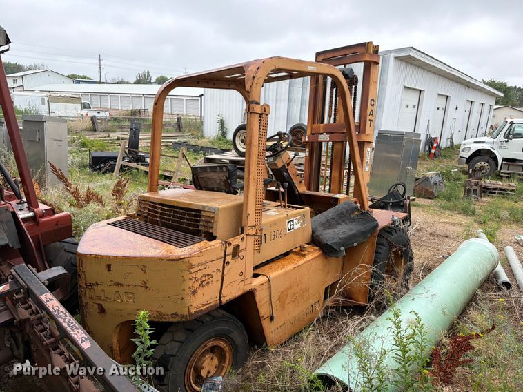 image for item ER1924 Caterpillar V80D forklift