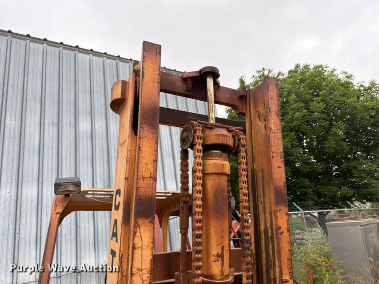 image for item ER1924 Caterpillar V80D forklift