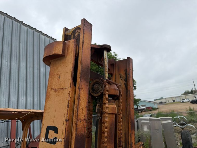 image for item ER1924 Caterpillar V80D forklift